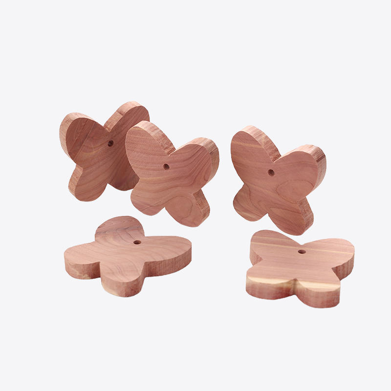 Butterfly shape Wooden decorations Small pieces can be combined randomly